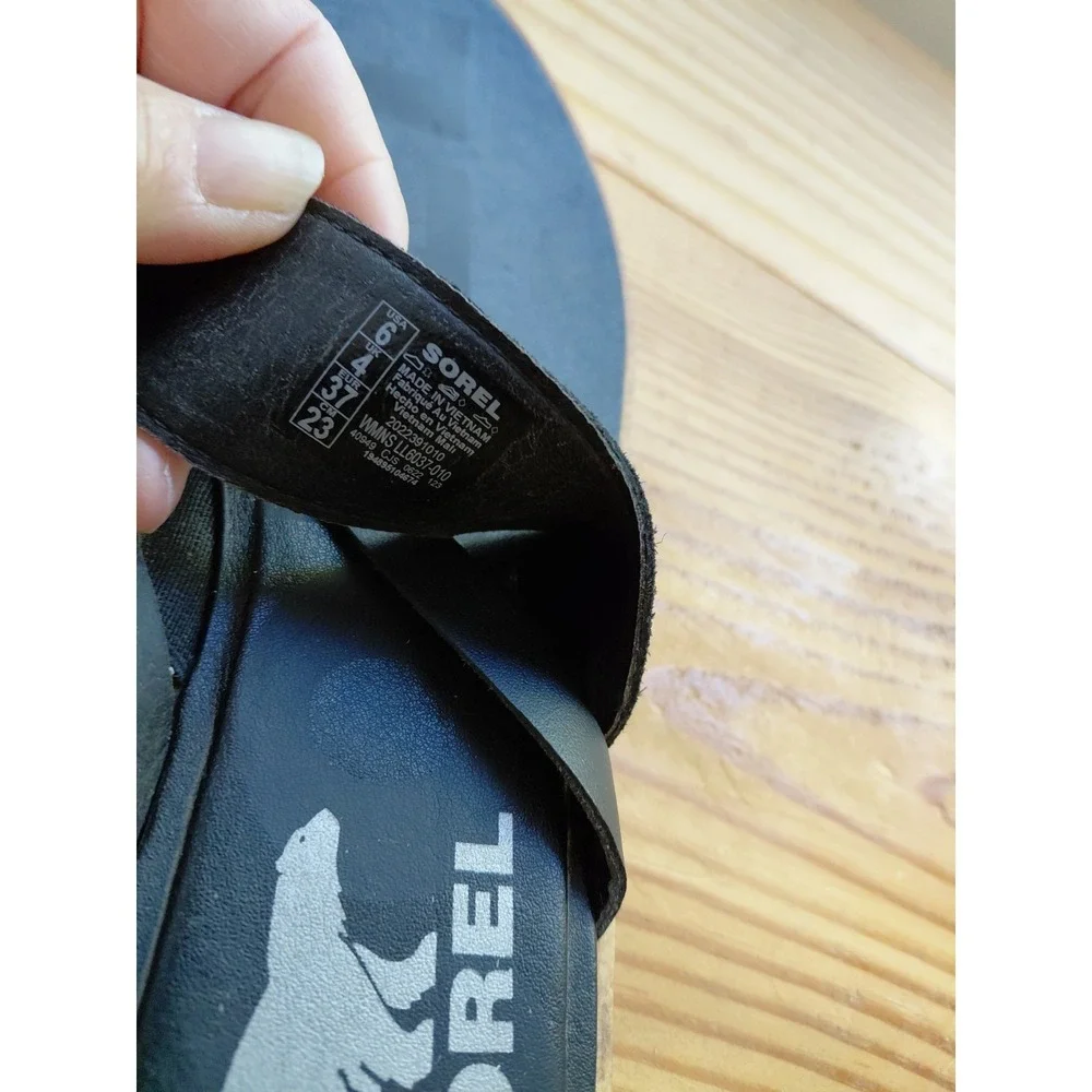 SOREL 'Ella II' Black Leather‎ Flip Flop Strappy Sandals 6 Excellent Condition